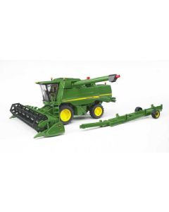 Kombain John Deere T670i BRUDER 1:16